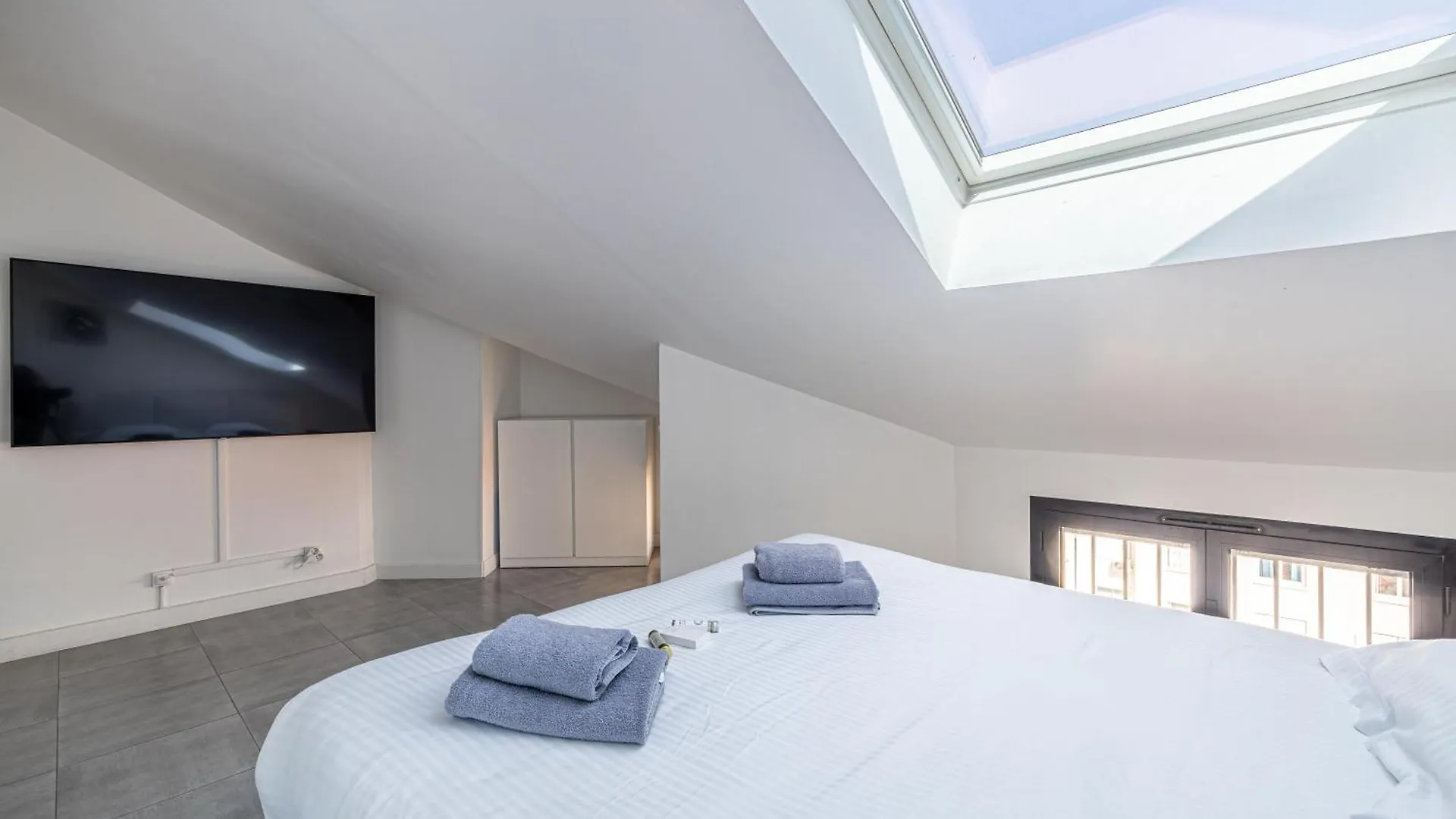 Luxury Penthouse 120 M2 In The Heart Of Cannes