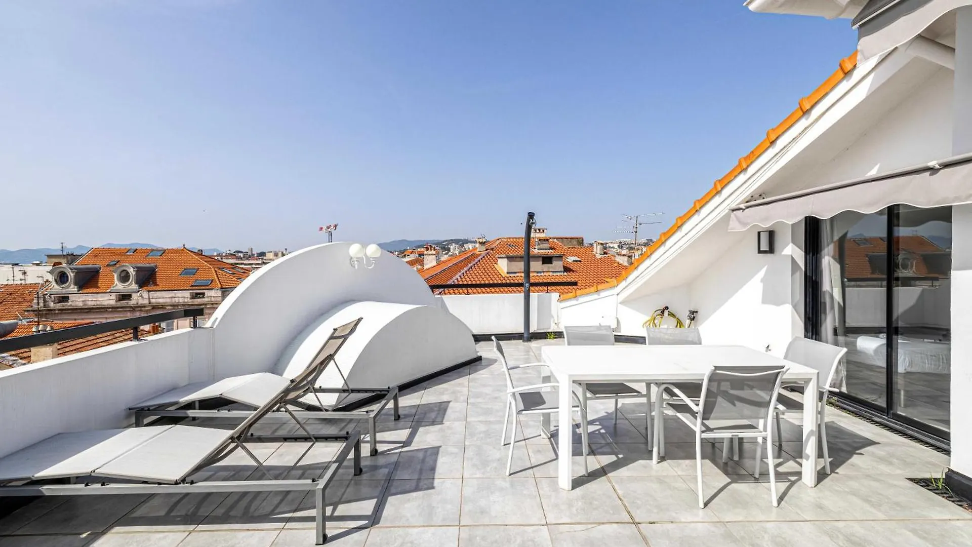 Luxury Penthouse 120 M2 In The Heart Of Cannes 0*,  France