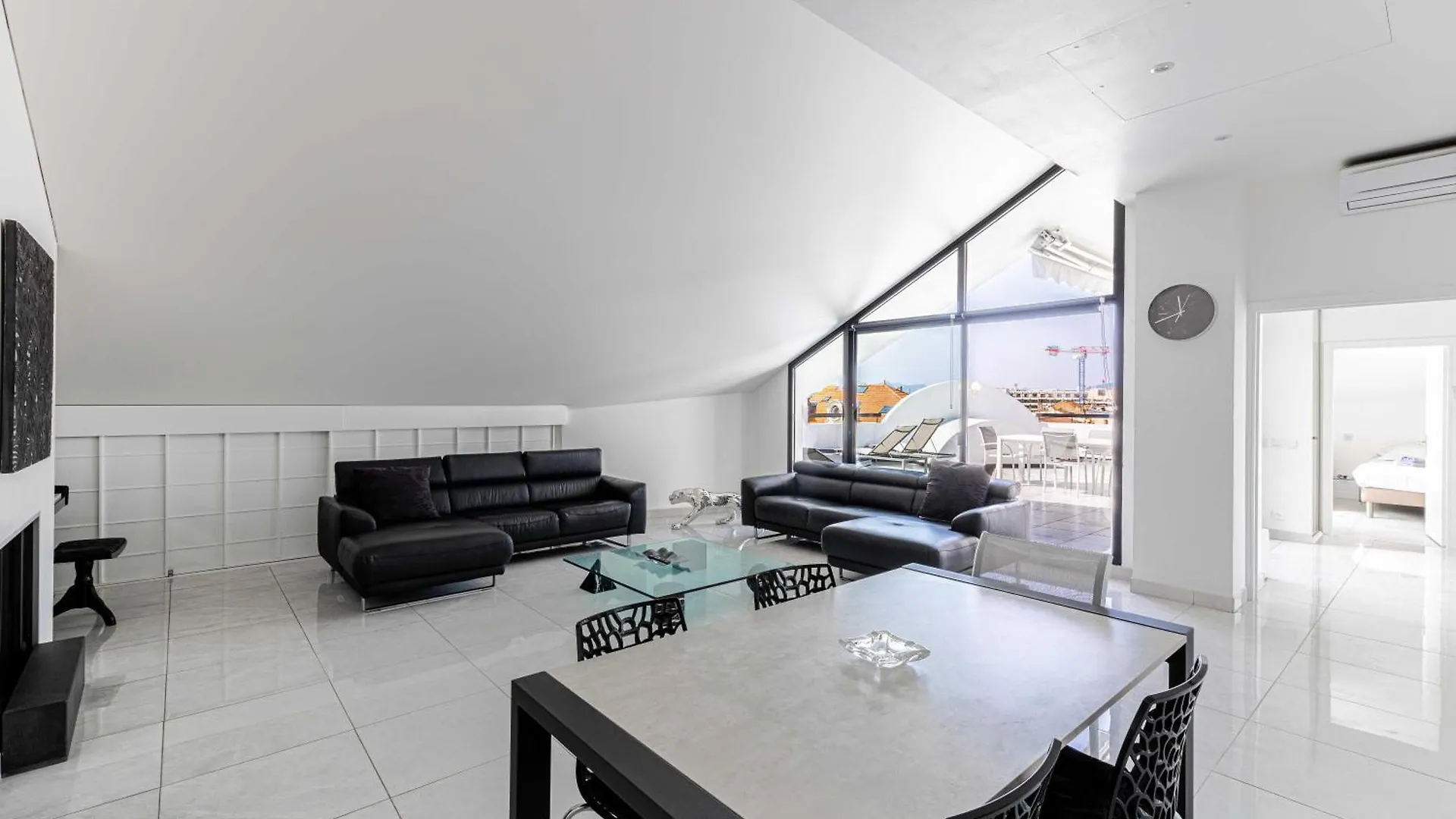 Luxury Penthouse 120 M2 In The Heart Of Cannes 0*,